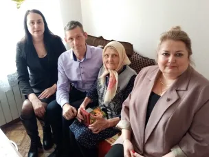 17 марта награда была  вручена ветерану войны, труженице тыла, ветерану труда  Екатерине Григорьевне Бударагиной — жительнице села Теплова